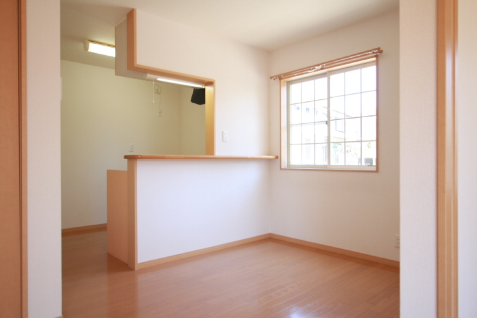 格子の窓がかわいい。