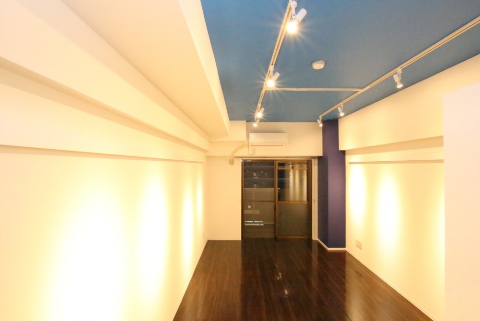 ブルー好きにはたまらないお部屋。