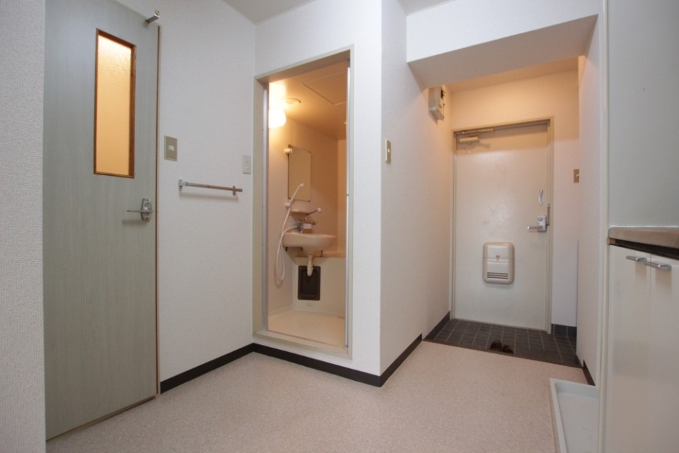 水回りの動線が広め。