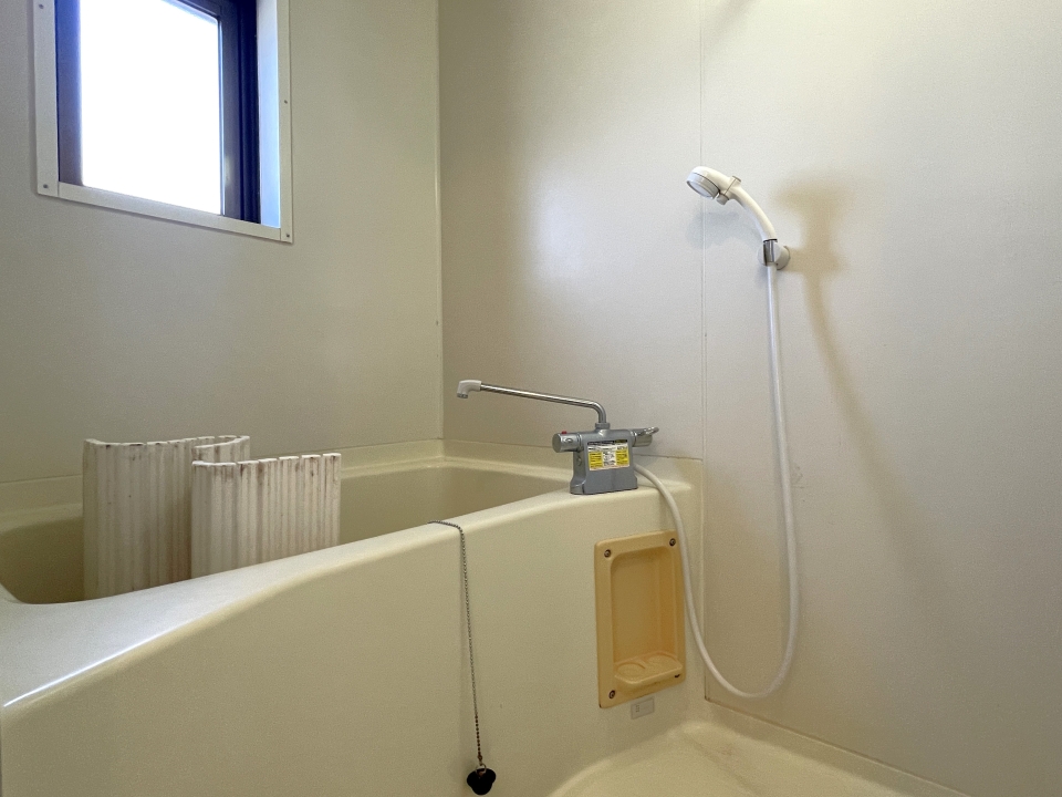 窓付きのお風呂