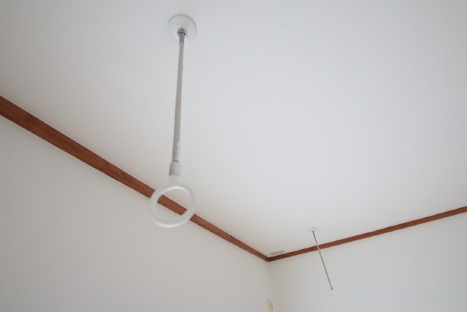 室内干しができるフックもついてます♪