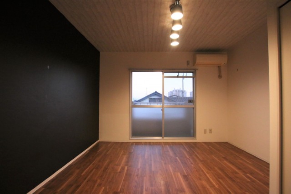 高級感のある洋室。