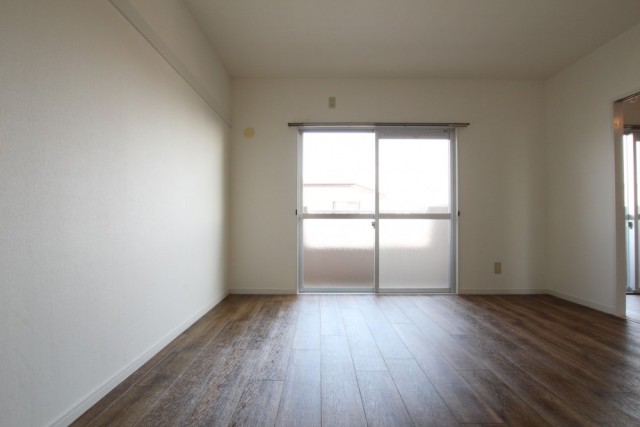 洋室8帖ってけっこう広