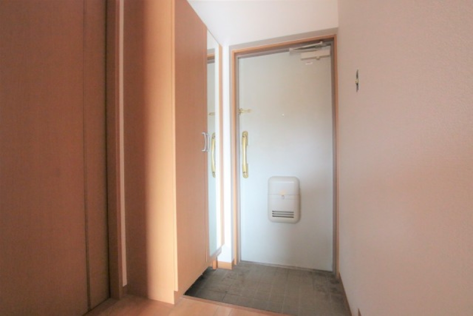 シューズボックス付き玄関