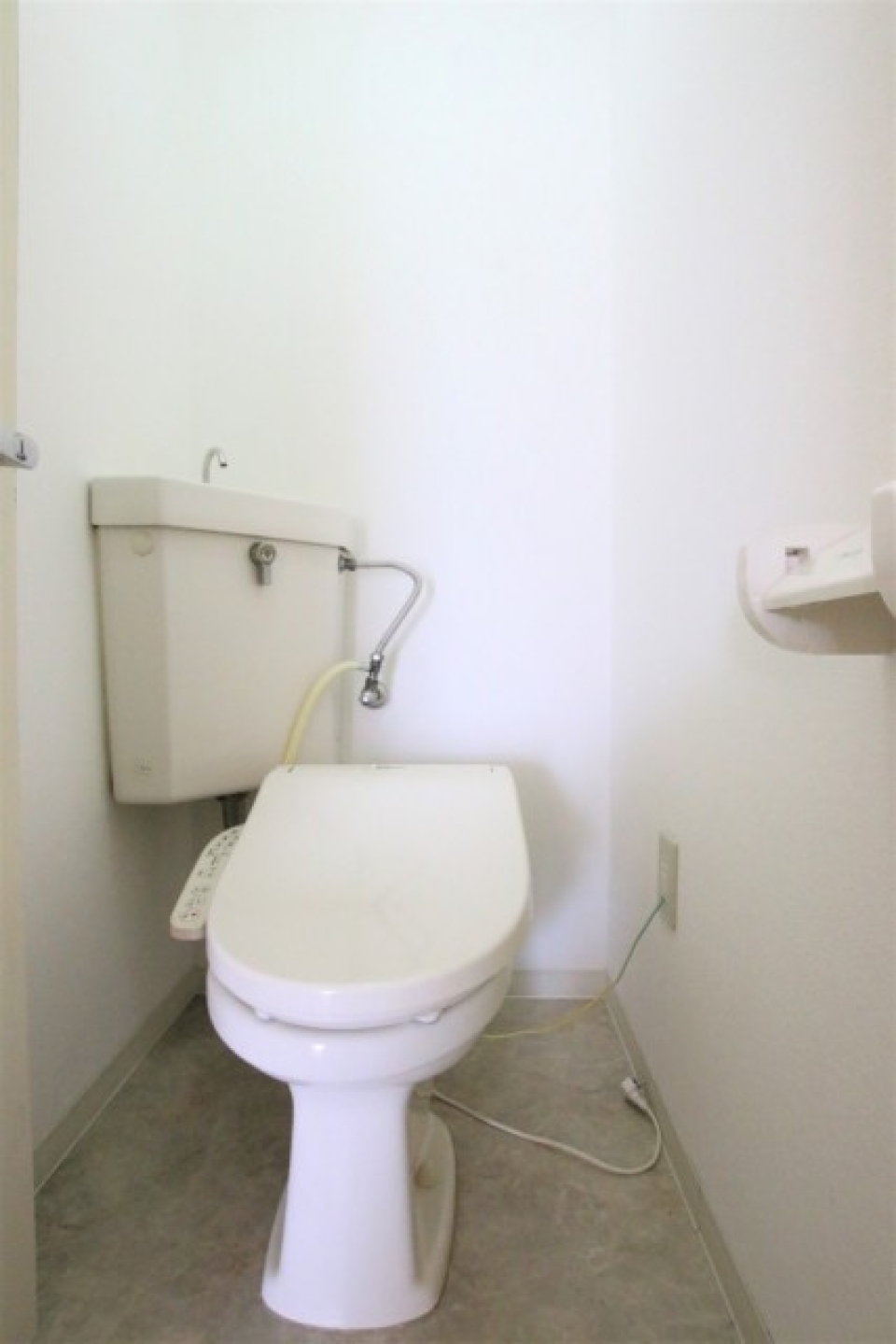 トイレはレトロな感じ