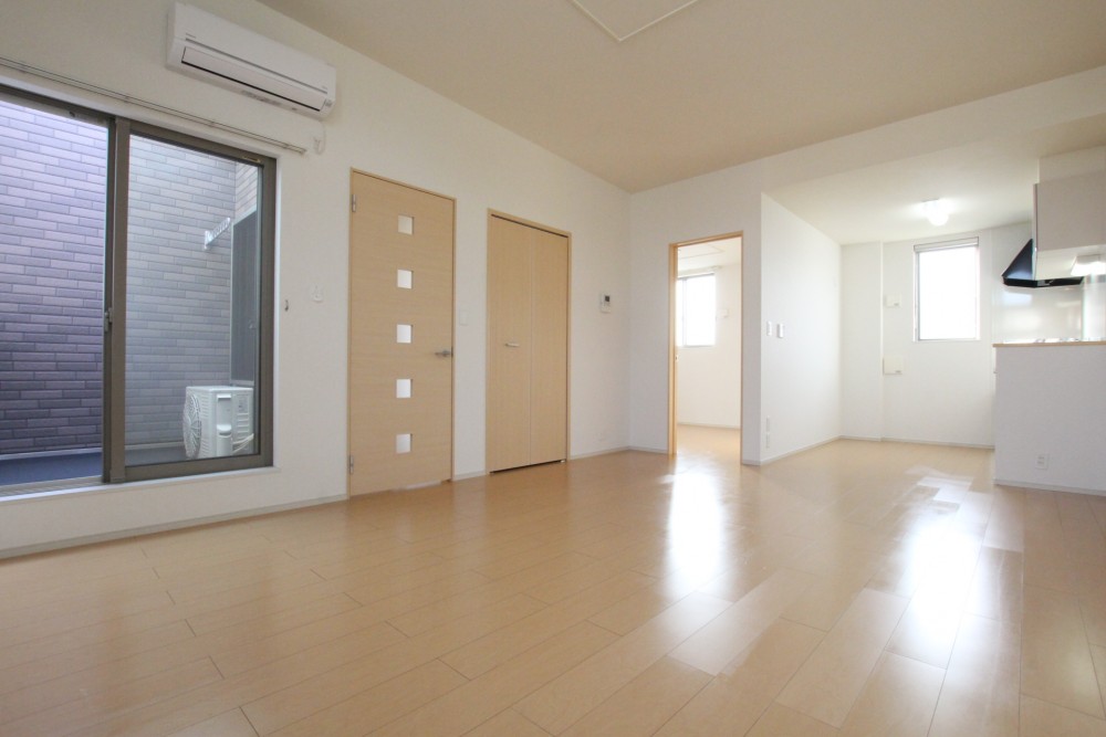 家族の憩いの場リビングは室内2階。