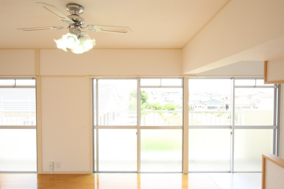 シーリングファンライトでお部屋の雰囲気も素敵な空間に。