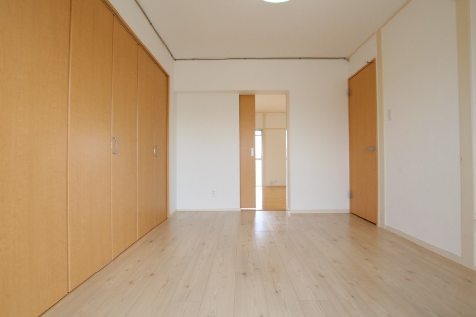 ナチュラルデザインの寝室。