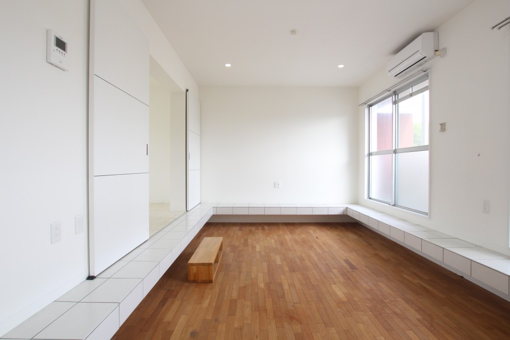 木の質感がとてもしっくりきます。