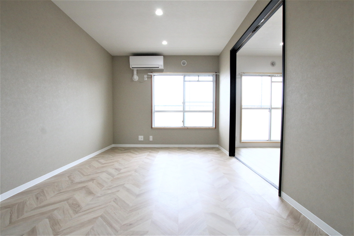 このグレージュとヘリンボーンの相性が最高！