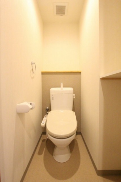 夜の帳が下りた外観姿にウットリ。