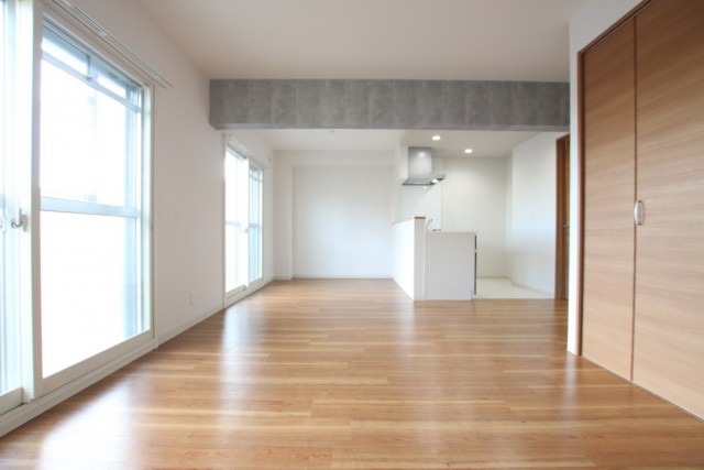 梁にはコンクリート打ちっ放し