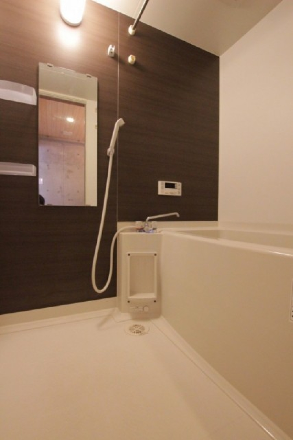 お風呂がいい！追い焚き機能付きです。