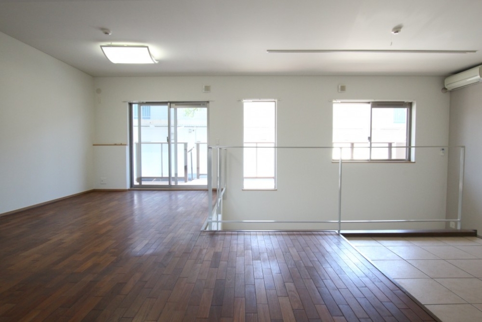住居、事務所、小規模店舗としてもご利用いただけます。