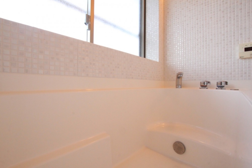 タイル壁がGOODな浴室。