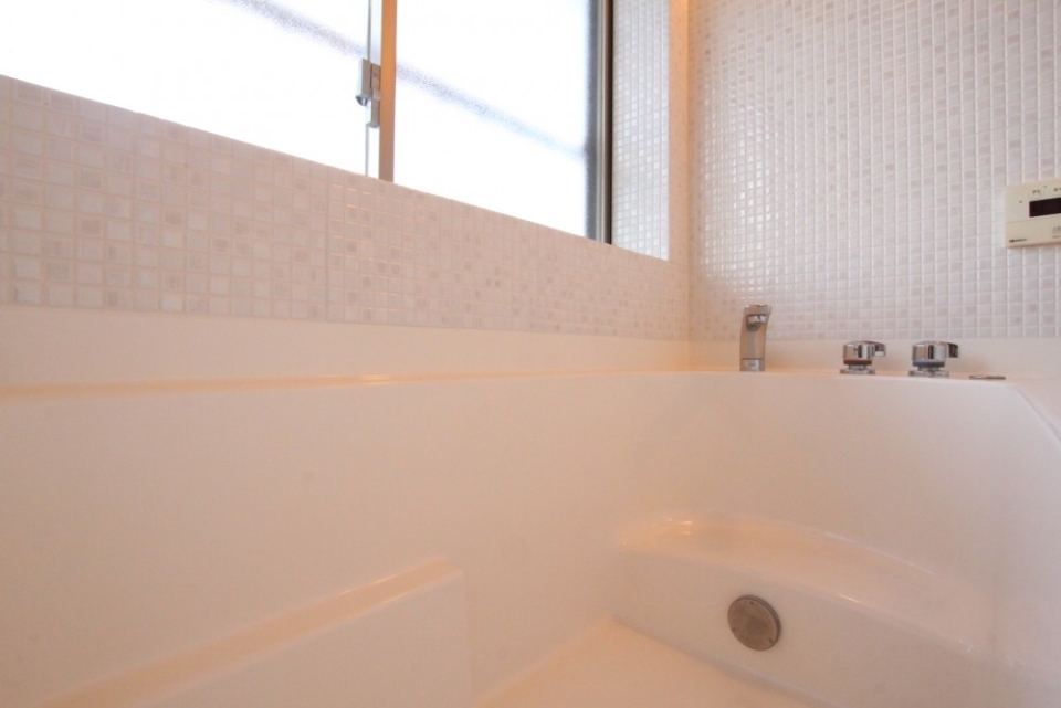 タイル壁がGOODな浴室。