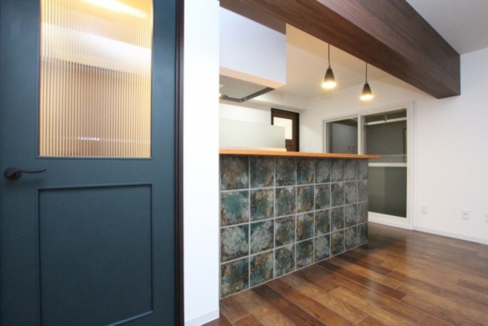 男女共に好まれそうなデザインRoom。