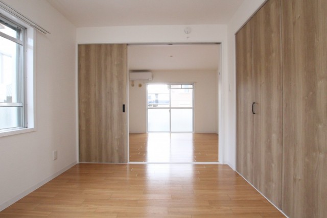 収納部屋としての使用が1番最適か...。