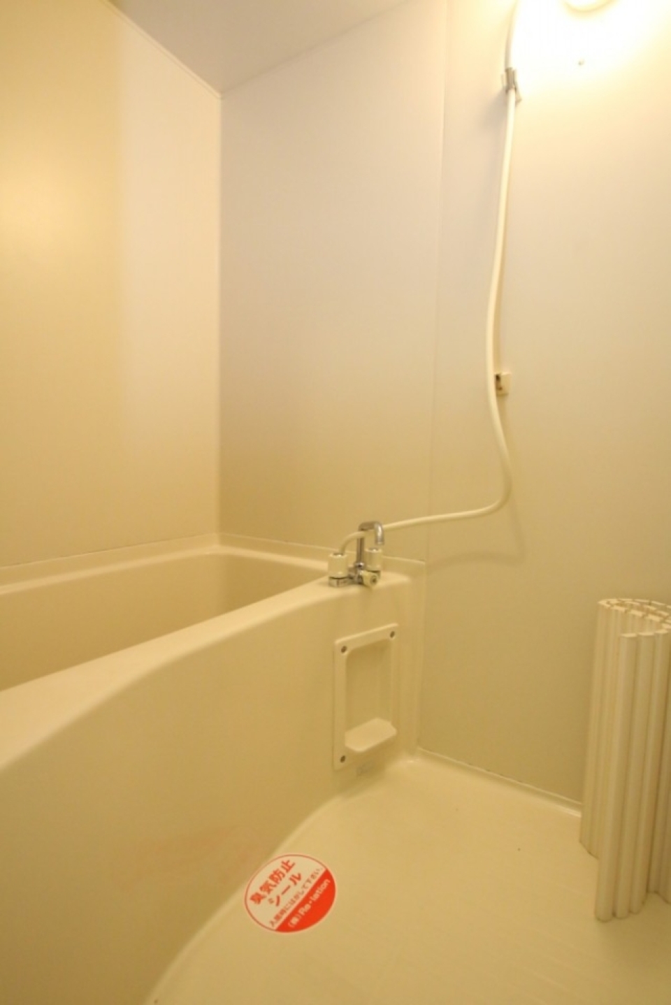 浴室はいたってシンプル。