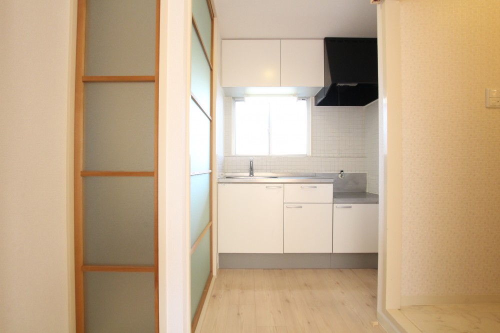キッチンは少し小さめ。。