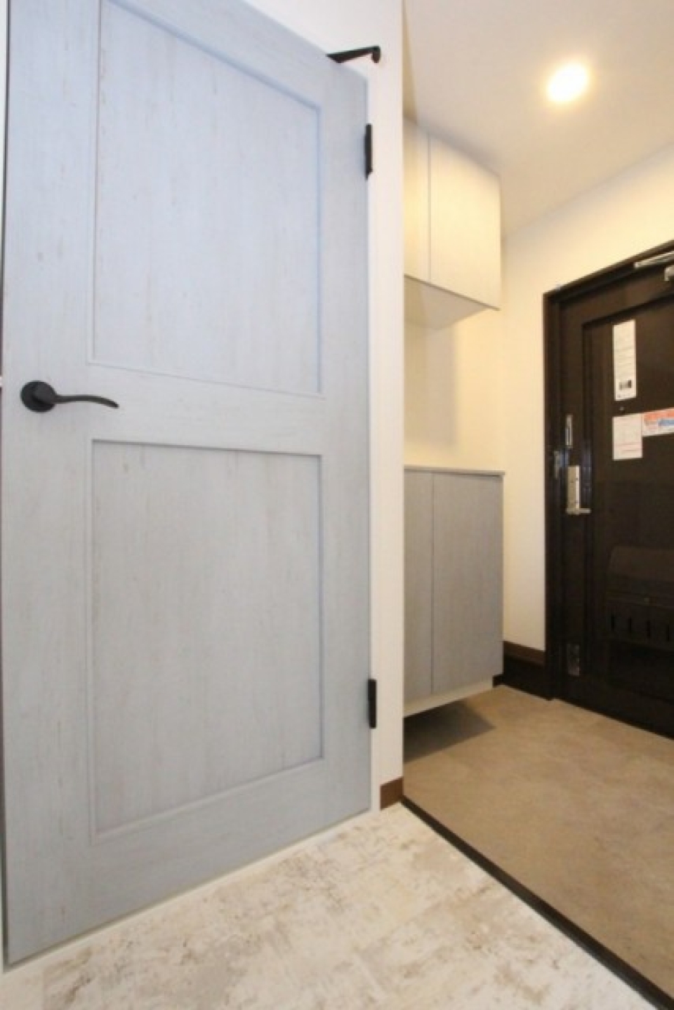 たたき広め。玄関からワクワクすっぞ！