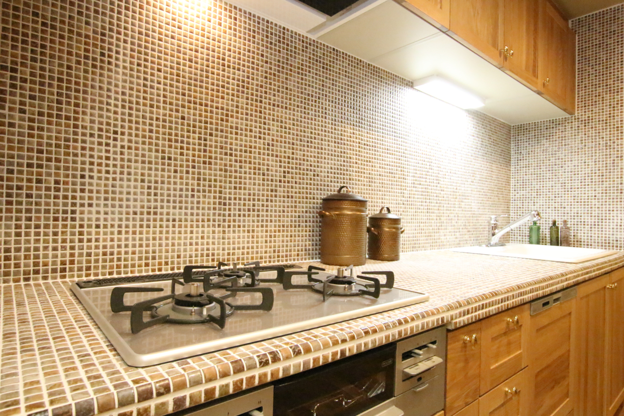 キッチンのタイルがステキすぎます！