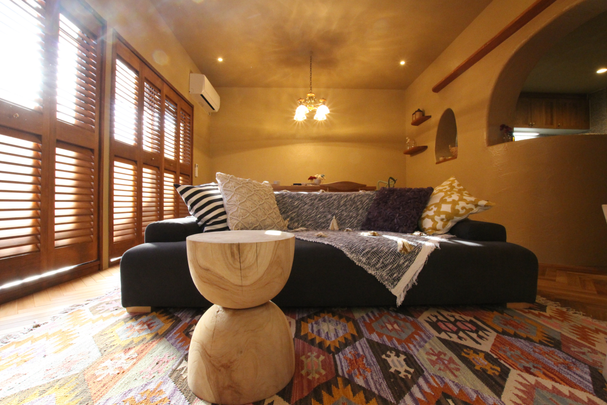 家具を置くと雰囲気もますますステキな空間に。