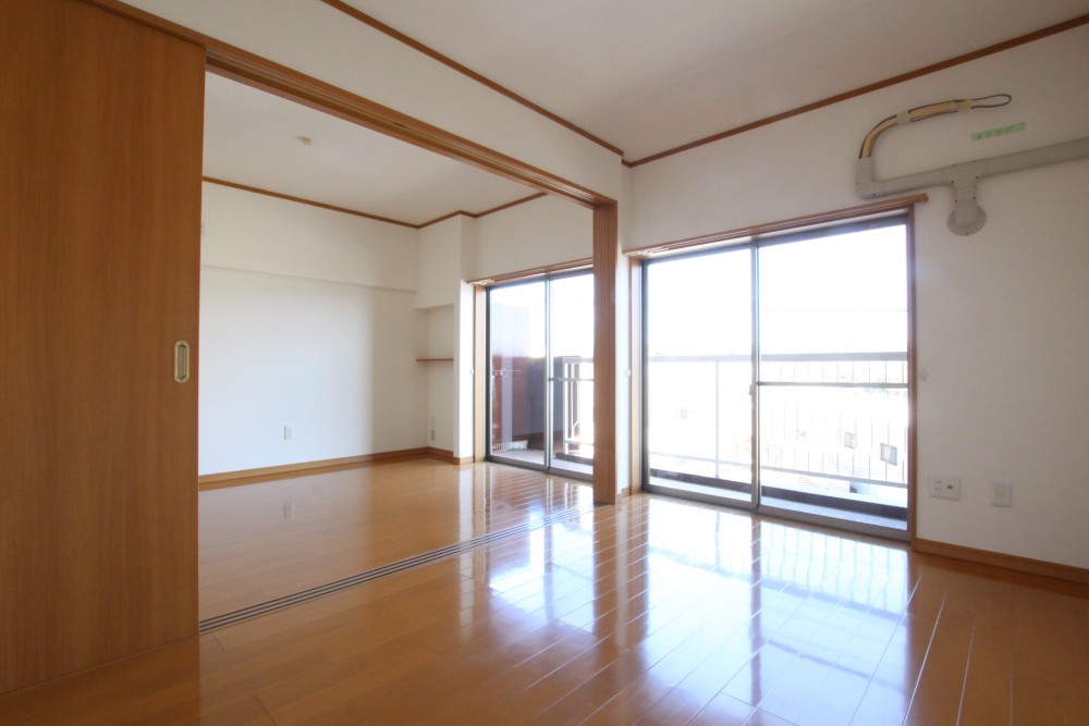 洋室とのスライド扉全開で、大きなLDKとして使えます