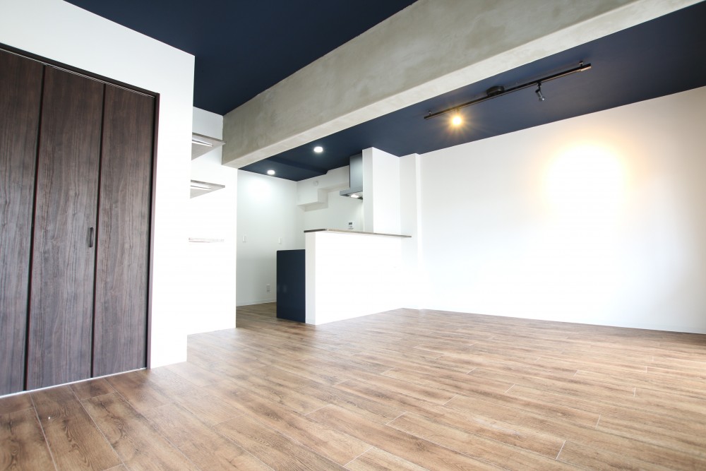 リノベーションで広くなった18.5帖のLDK