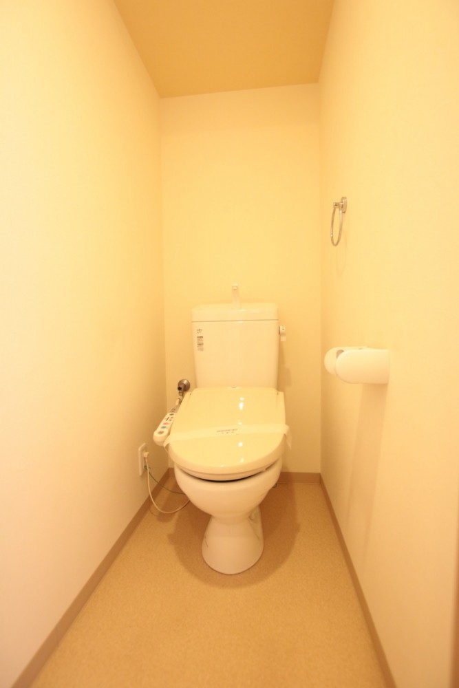 ウォシュレット付きのお手洗い