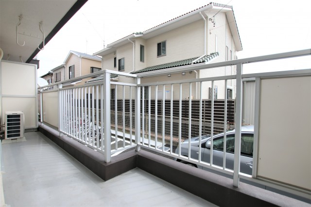バルコニーはこちら