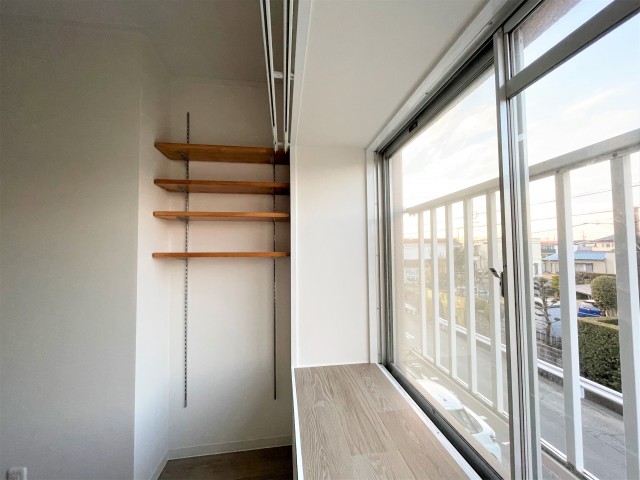 収納棚ついています。