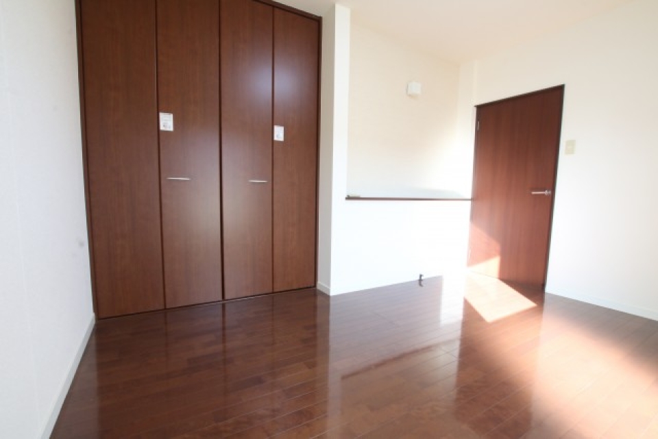 洋室6帖。クローゼット完備。