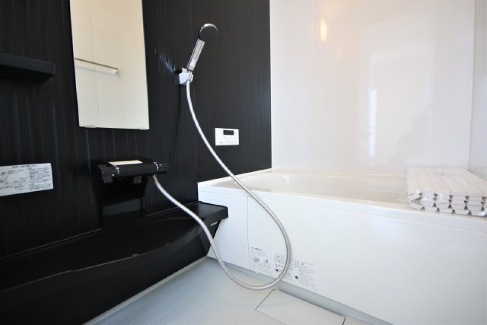 浴室ももちろん交換されています