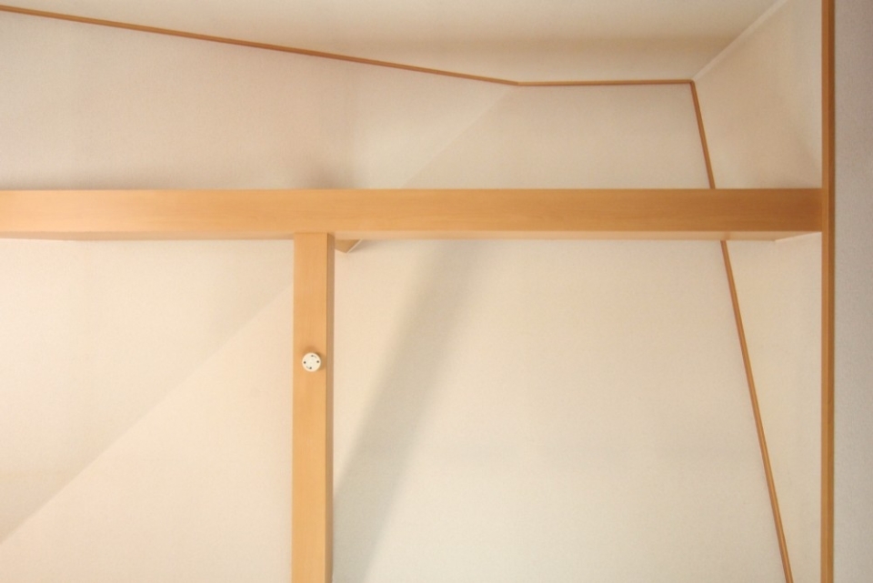 梁を見上げてみた。