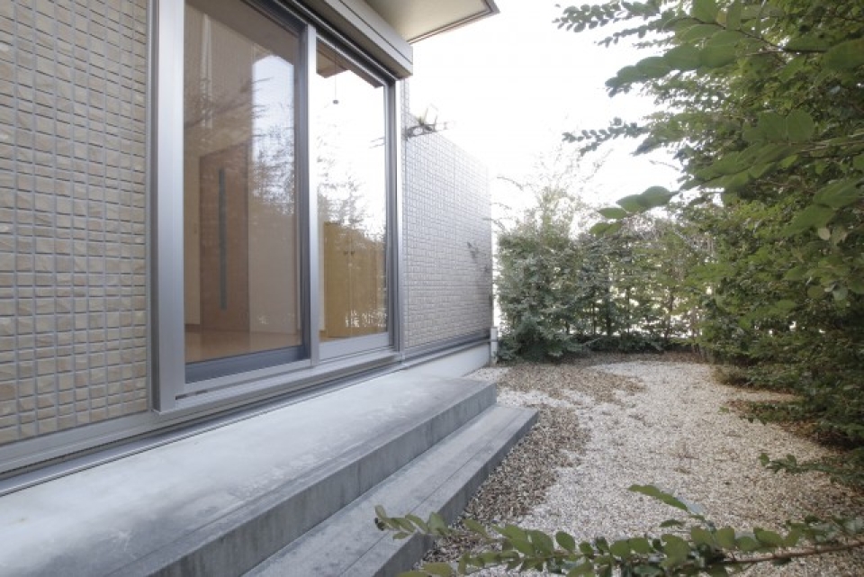 ちょっとした庭園の様ないやし空間。