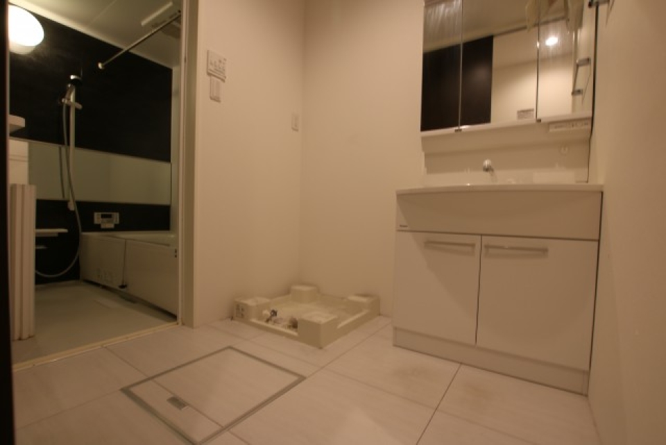 洗面所とお風呂場を1枚で。