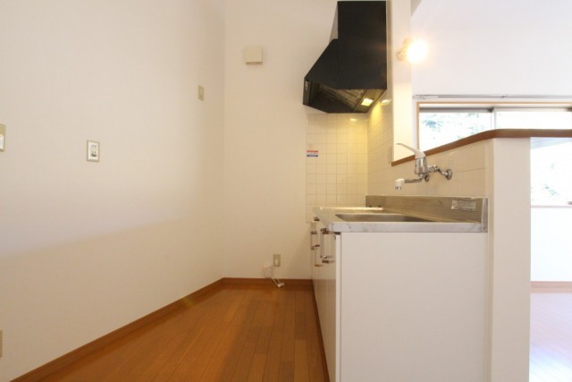 キッチンスペースは三角地帯に