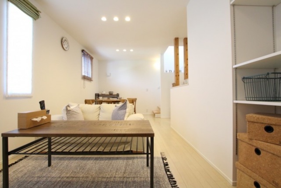 家具が置いてあると生活のイメージがしやすいですね。