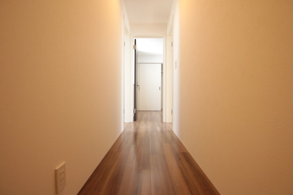 2階の廊下を抜けると&hellip;