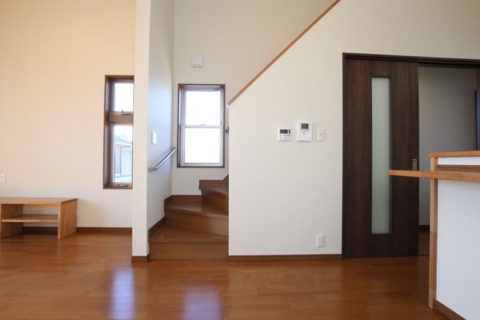 2階リビングの階段をさらにあがると...。