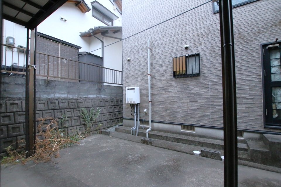 ベランダはフリーダム