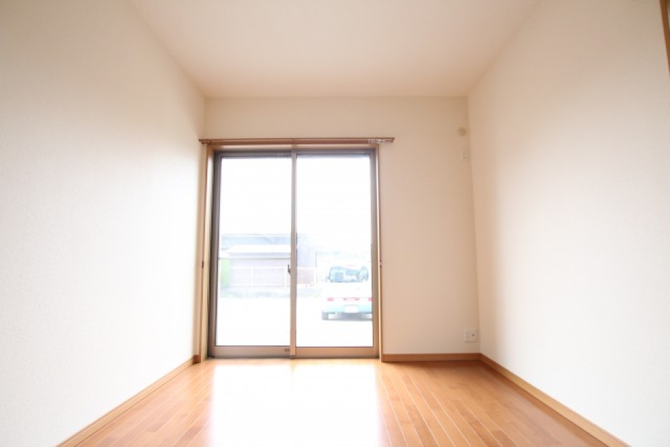 6畳洋室　日当たり良好！