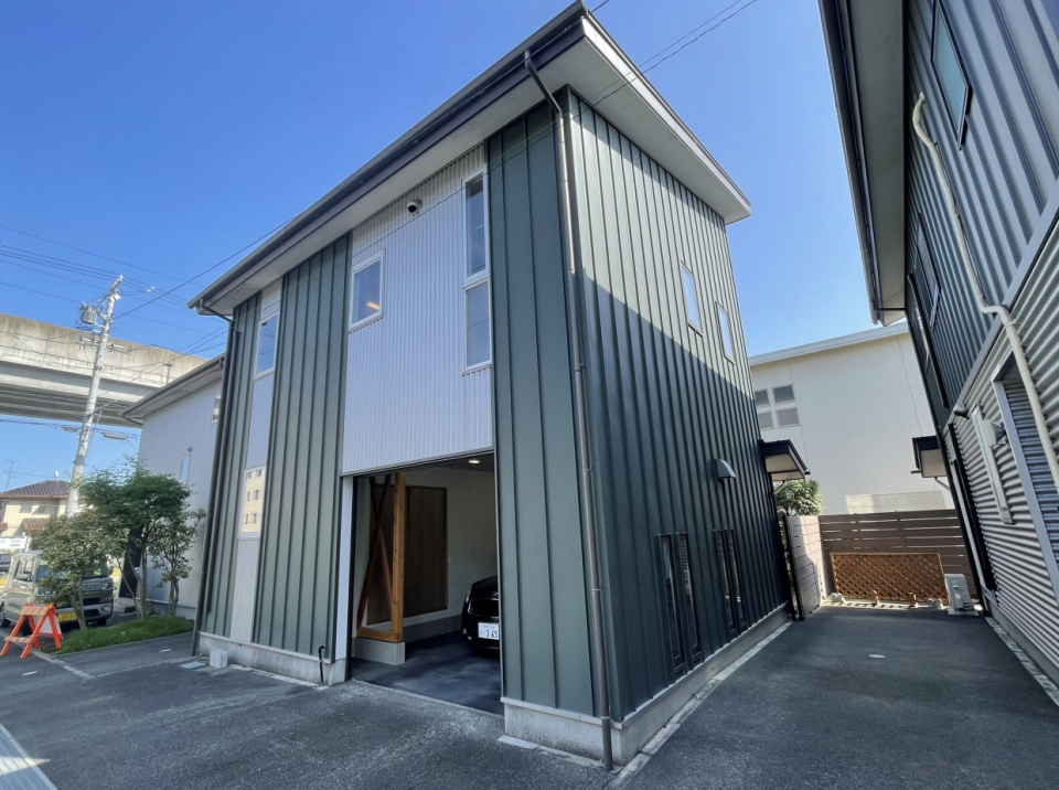 ガルバリウム鋼板がかっこいい