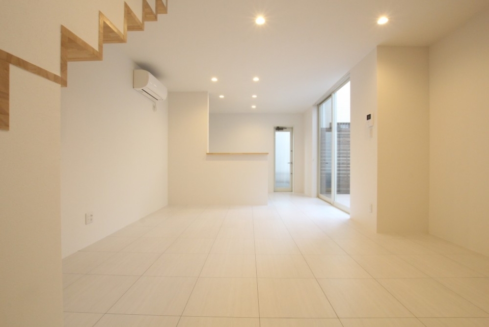 ※同型タイプの写真を使用中。