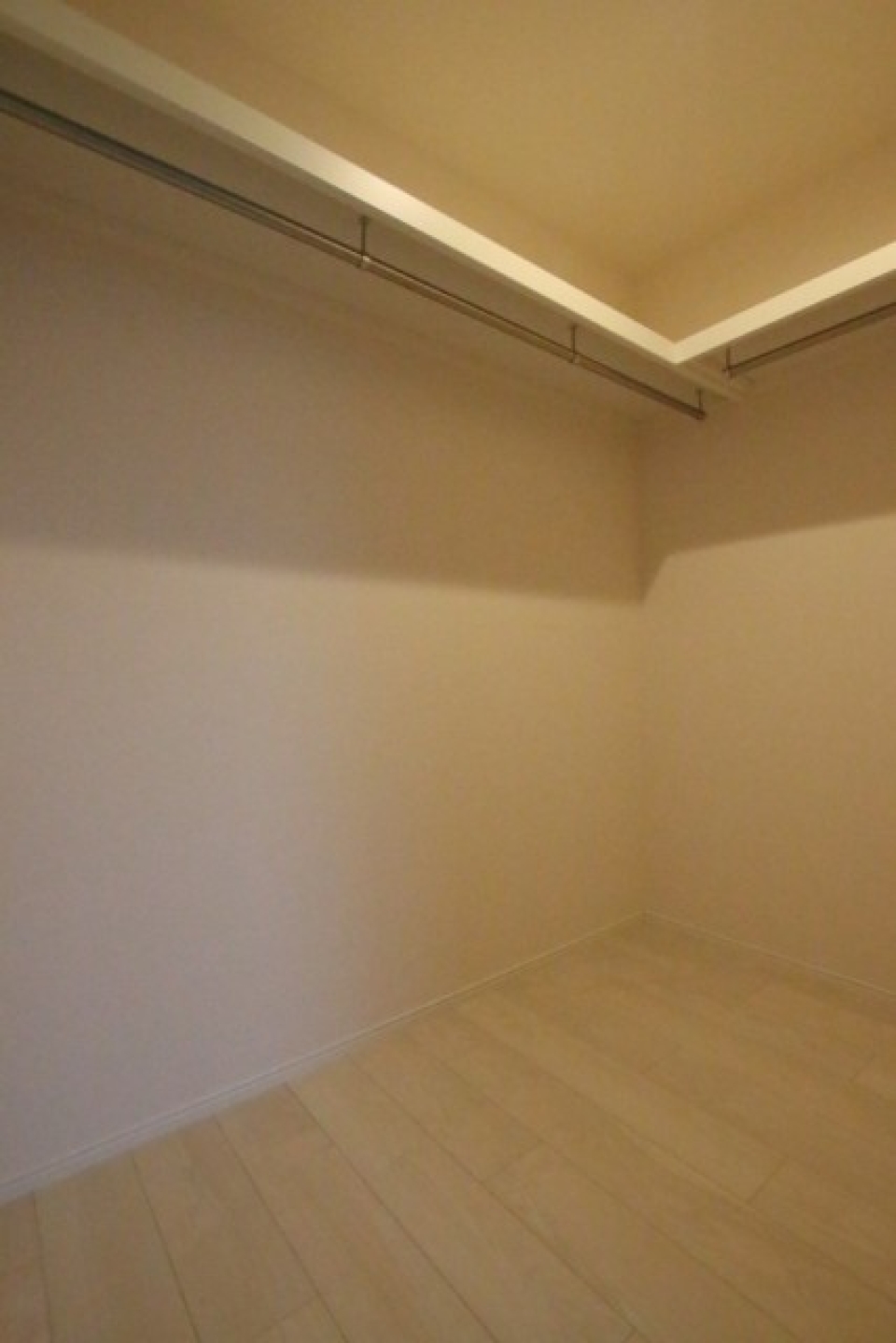 ウォークインクローゼットがあります。