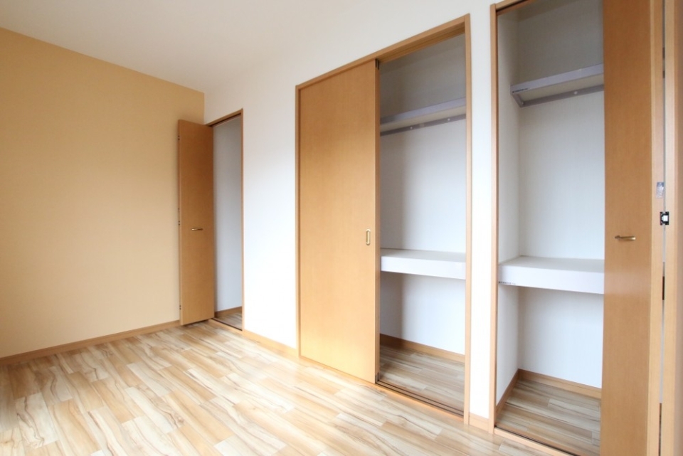 なんと3つも収納があります！