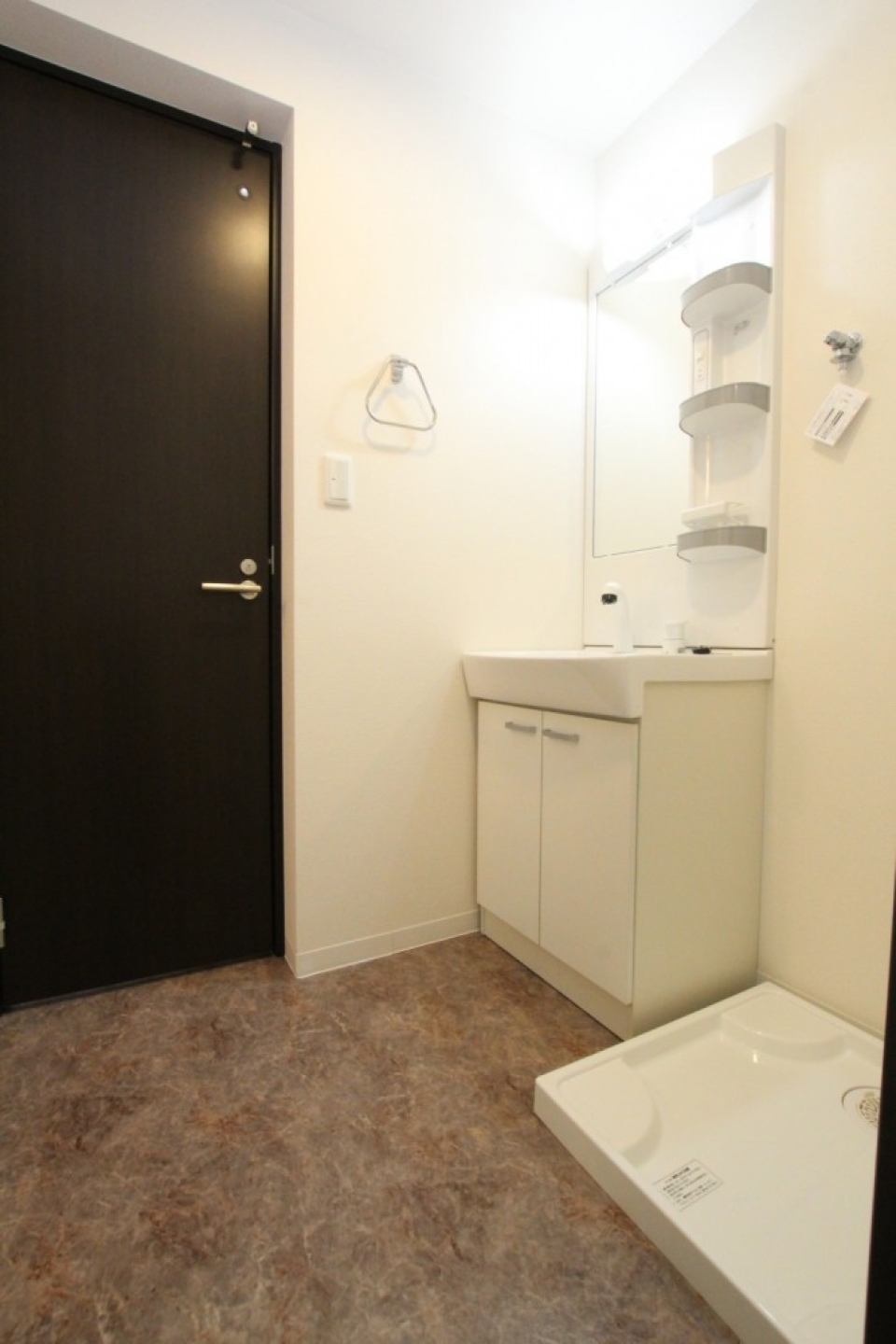 シックな脱衣場が素敵！