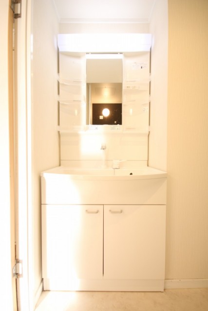 清潔感のある洗面台。