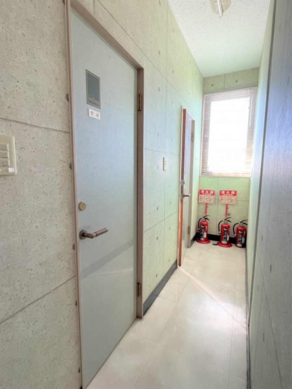 トイレは共同です